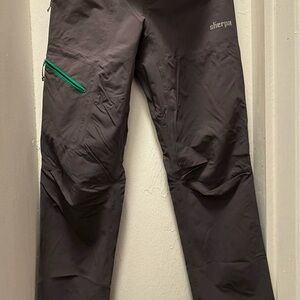 Women’s Sherpa Hiking / Trail Pant Size 2